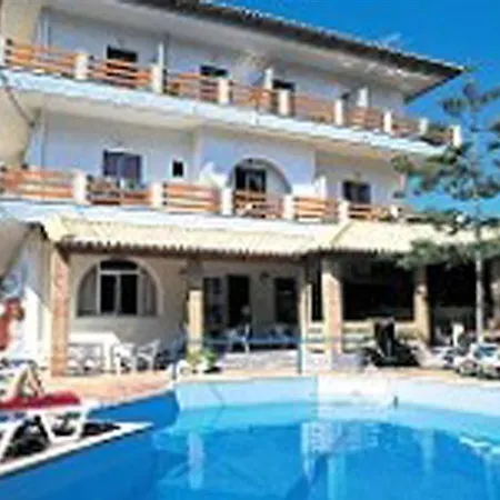 Sun * Hersonissos (Crete)